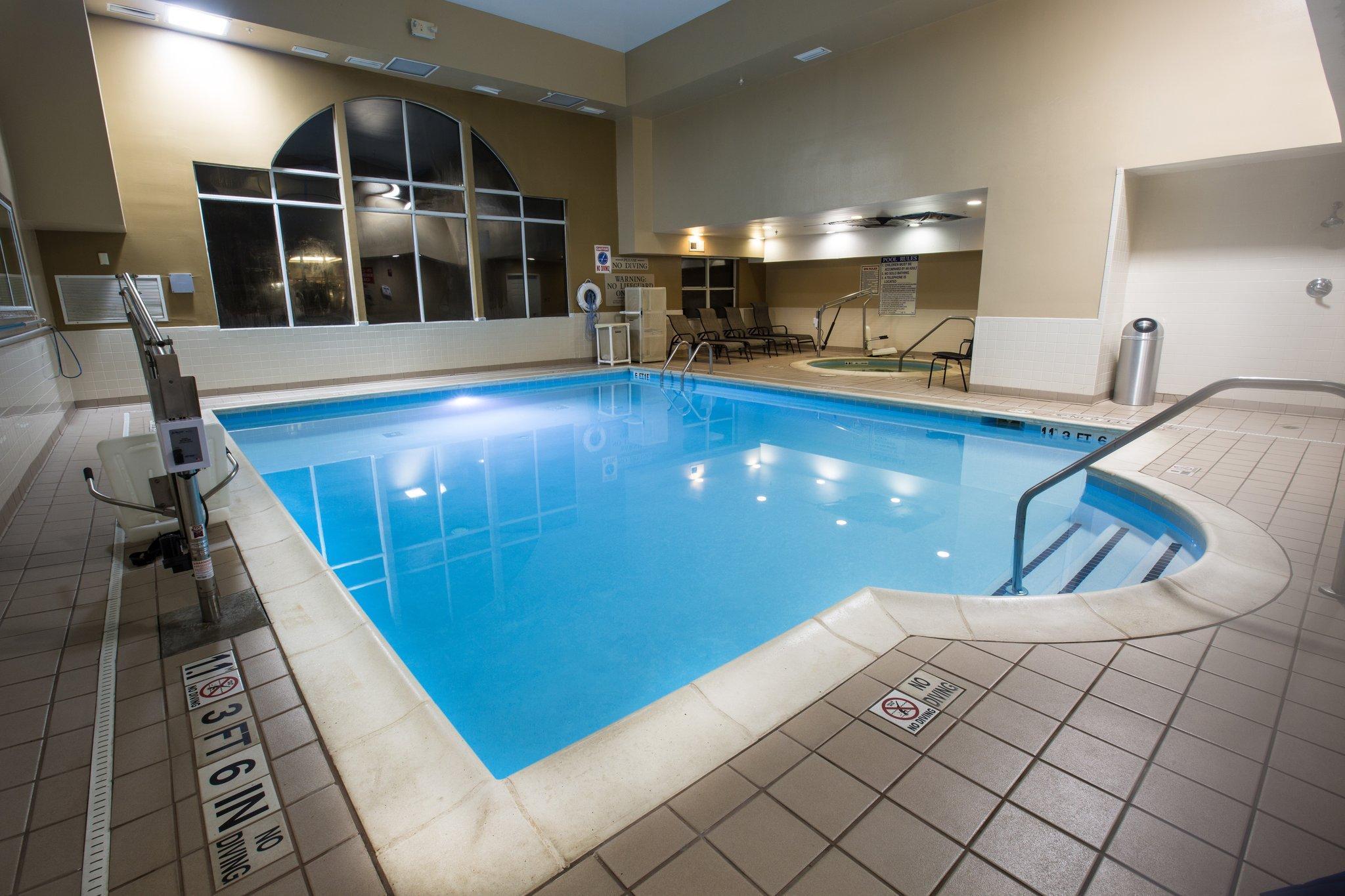 Holiday Inn Express Alpharetta - Roswell By Ihg Exteriör bild