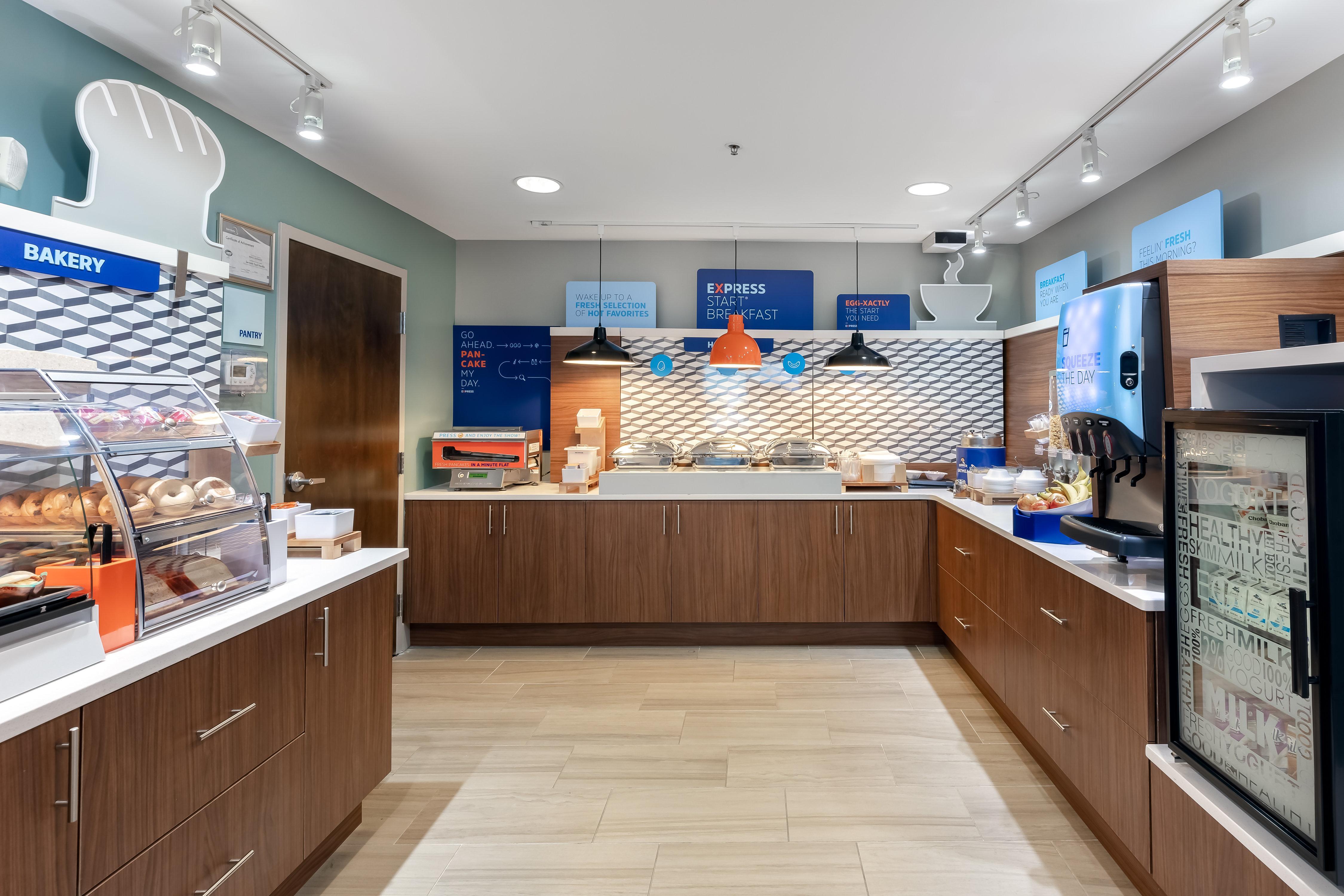 Holiday Inn Express Alpharetta - Roswell By Ihg Exteriör bild